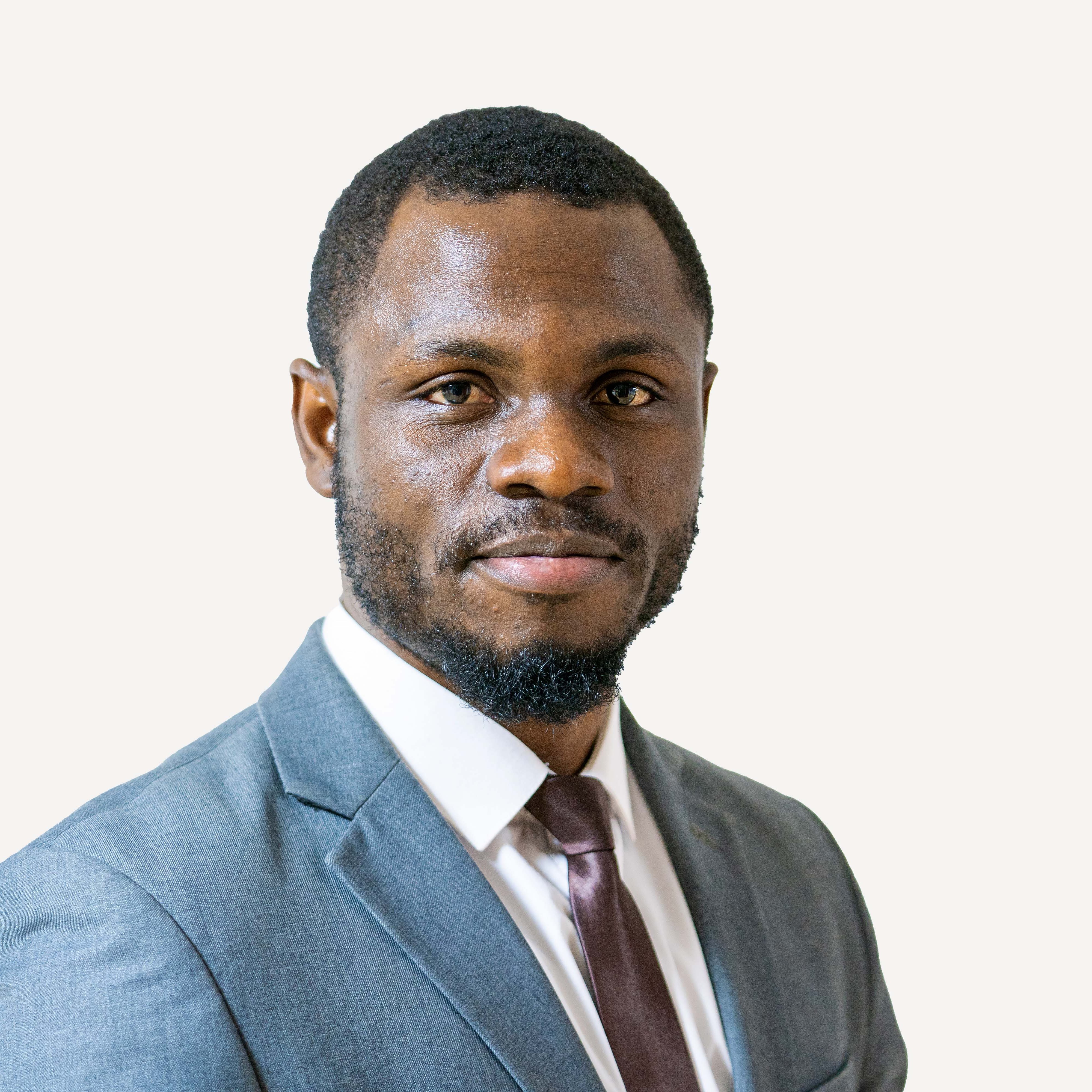 Graciano AYEFOUNI